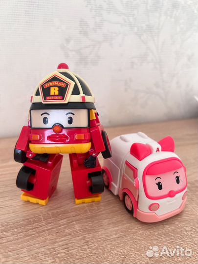 Игрушки робокар поли