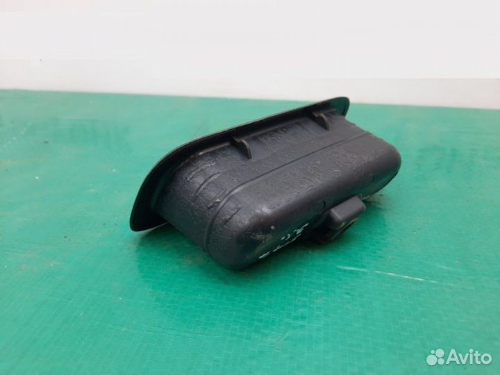 Накладка обшивки двери задняя левая Mitsubishi