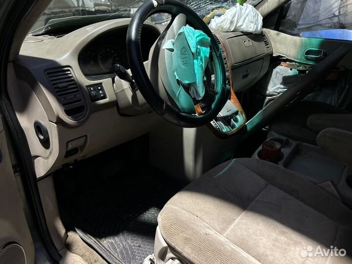 Авторазбор/запчасти/детали Kia Carnival 2.9 2004