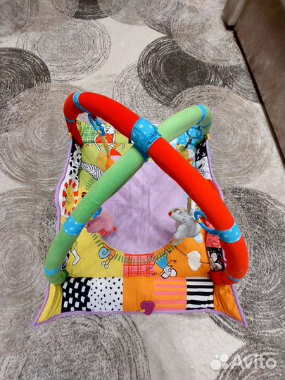 Развивающий коврик