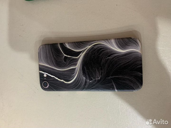 iPhone 7, 32 ГБ
