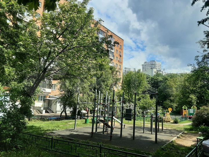 3-к. квартира, 59,3 м², 2/5 эт.