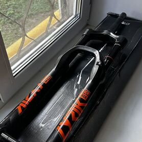 Rock shox lyrik ultimate 170/150 27.5