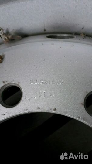 Диски на полуприцеп R 22.5x11.75