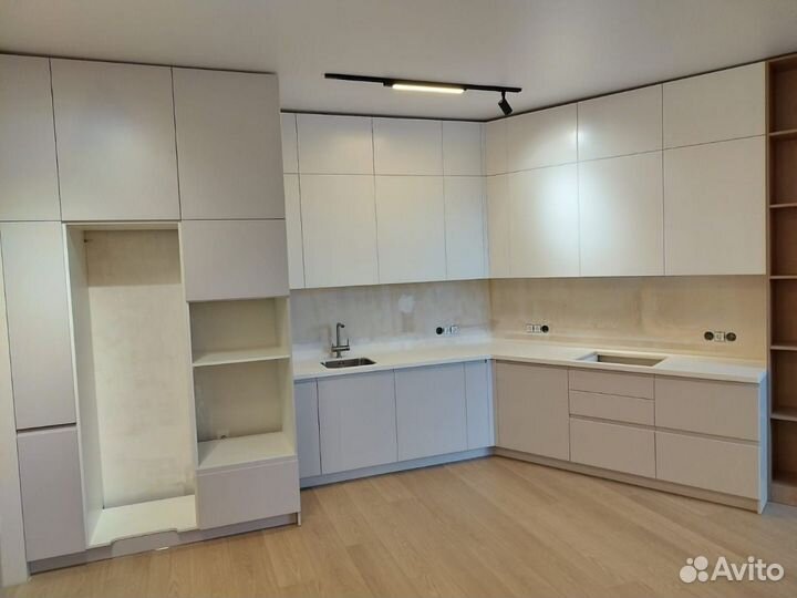 Кухонный гарнитур «British Convention» на заказ