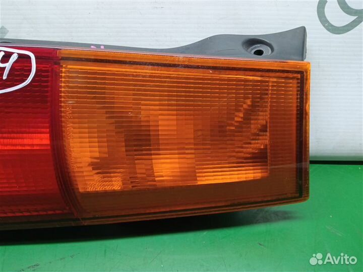 Стоп-сигнал задний правый Honda Cr-V RD2