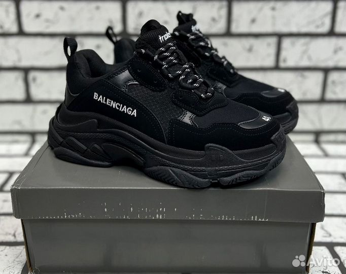 Кроссовки balenciaga triple s