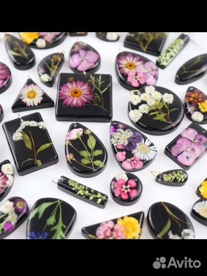 Силиконовая форма для украшений из смолы