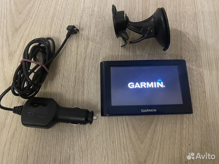 Навигатор garmin nuvi 42LM