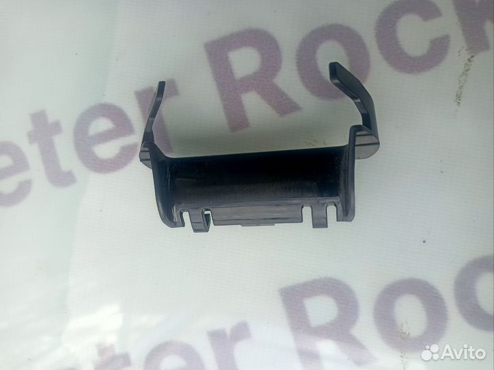 Накладка в салоне Mercedes E220 D Amg Рестайл W213