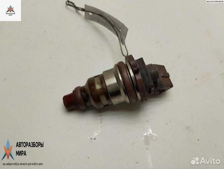 Форсунка Ford Galaxy рест. 2003 958FBB