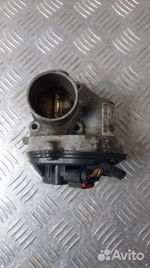 Дроссельная заслонка Ford C-Max минивэн 1.6 hxda