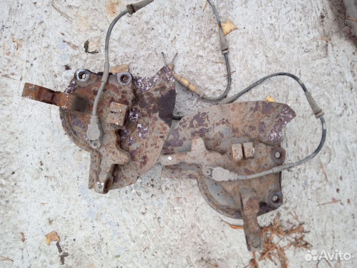 Ступица передняя opel omega b