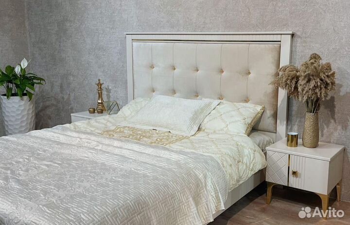 Спальная гарнитура