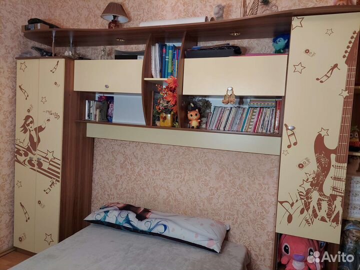 Мебель для девочки бу