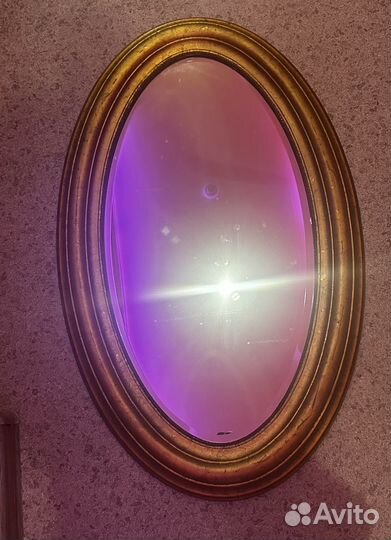 Зеркало настенное