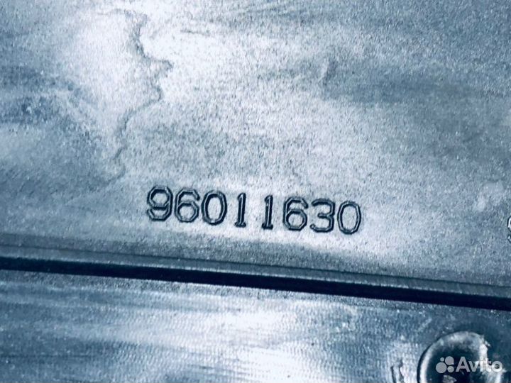 Воздухозаборник Peugeot 206 1.4 KFW 2006