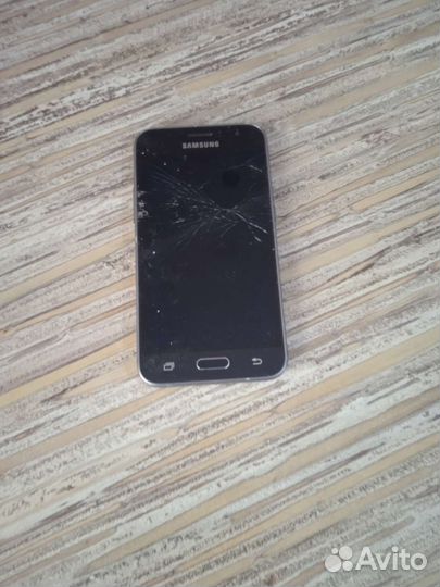 Телефон Samsung