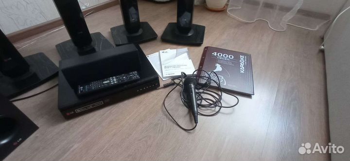 Домашний кинотеатр LG с караоке