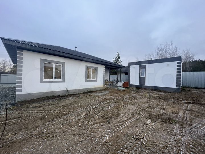 Коттедж 140 м² на участке 8 сот.