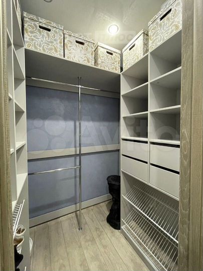 3-к. квартира, 82,5 м², 10/11 эт.