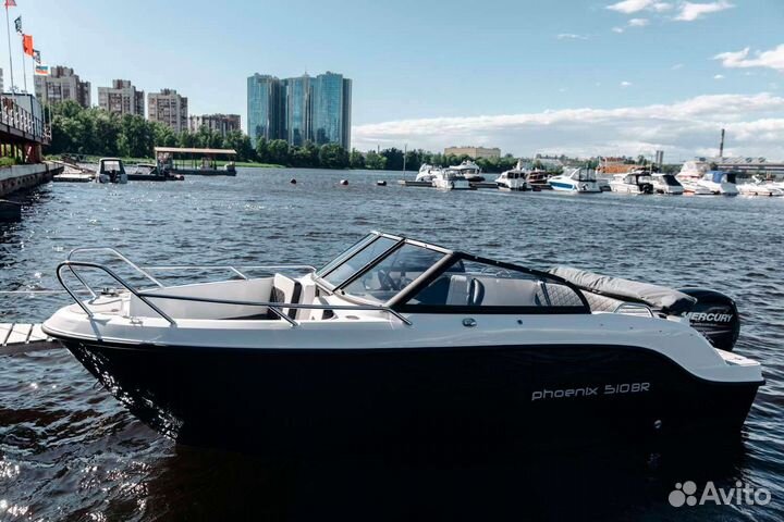 Катер Phoenix 510BR