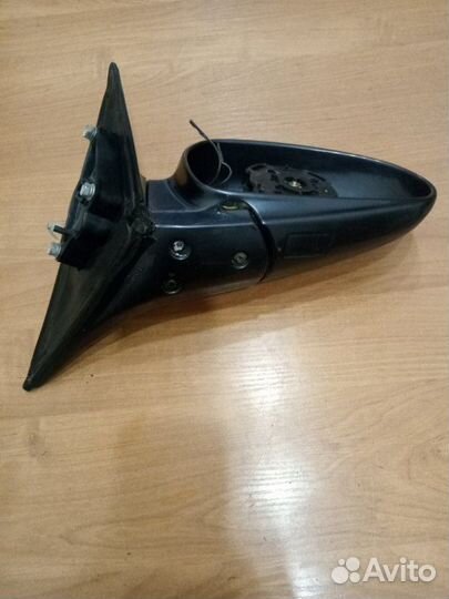 Зеркало заднего вида боковое переднее правое