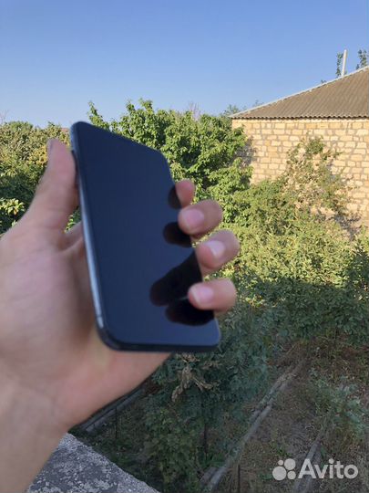iPhone X