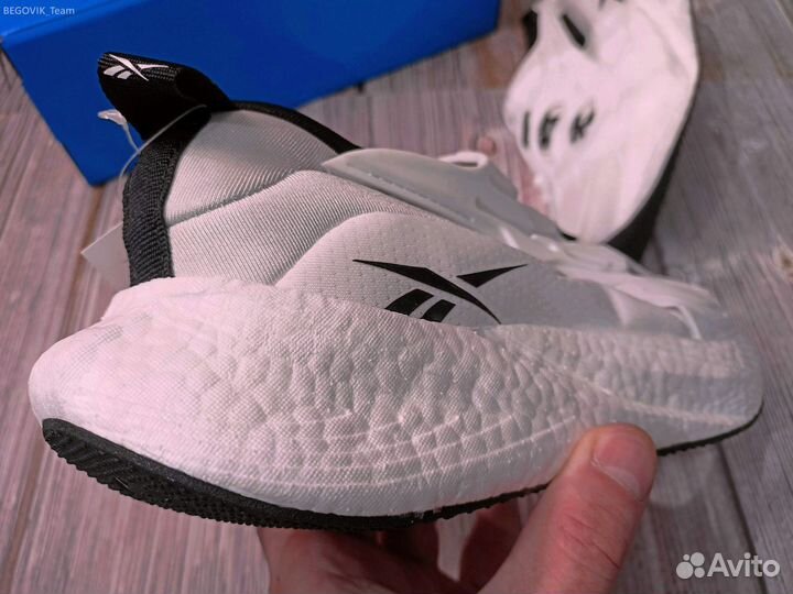 Кроссовки reebok energy X