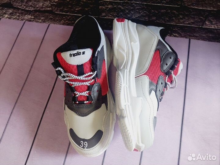 Кроссовки Balenciaga Triple S