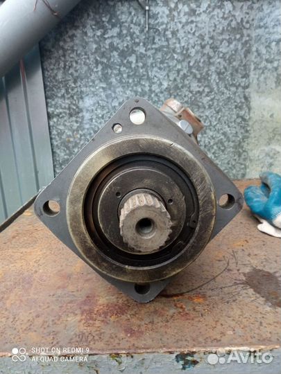 Продам гидромоторы и гидронасосы