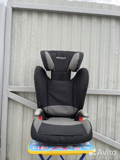 Детское автокресло Рено