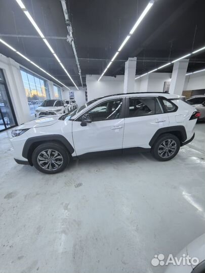 Toyota RAV4 2.0 CVT, 2024, 50 км