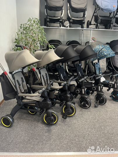 Трёхколесный велосипед-коляска