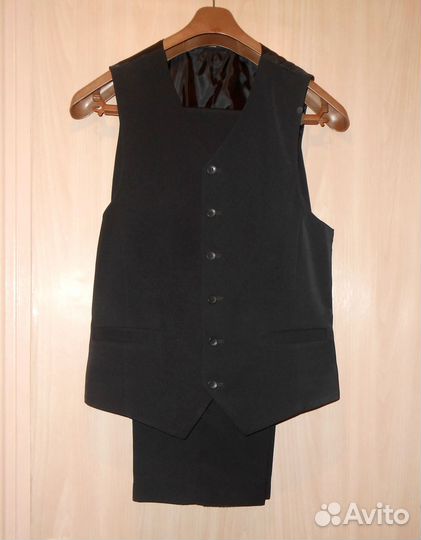 Мужской костюм тройка 50