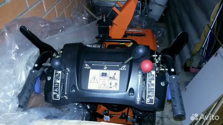 снегоуборщик husqvarna st230p. снегоуборщик хускварна 9027 ste. хускварна 1130 ste. снегоуборщик хускварна 9027 ste. снегоуборщик husqvarna 1130ste.