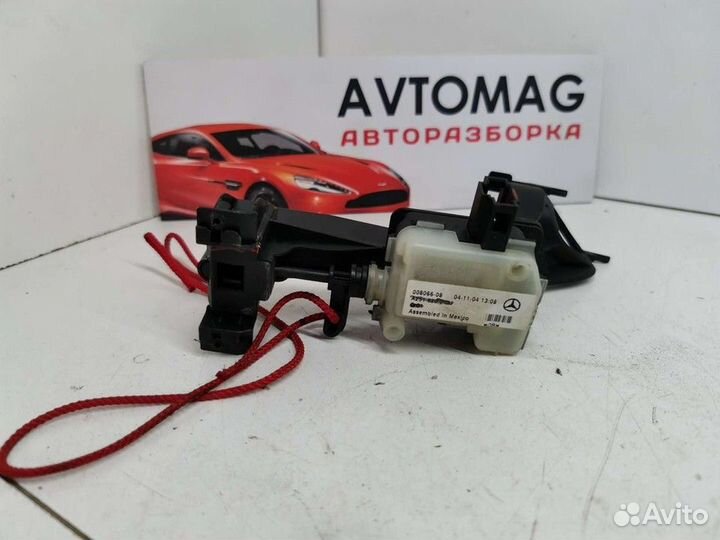 Привод лючка бензобака