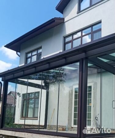 Стеклянная перегородка 