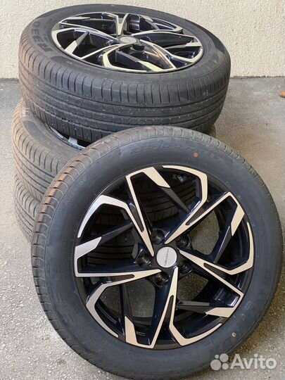 Winrun R330 215/55 R17