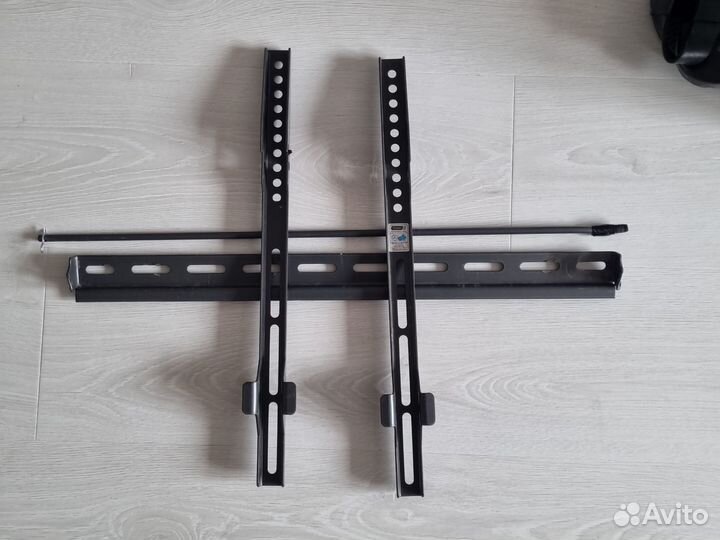 Крепление для телевизора на стену