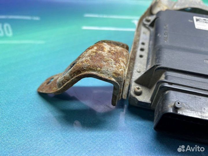 Блок управления двигателем Toyota Camry