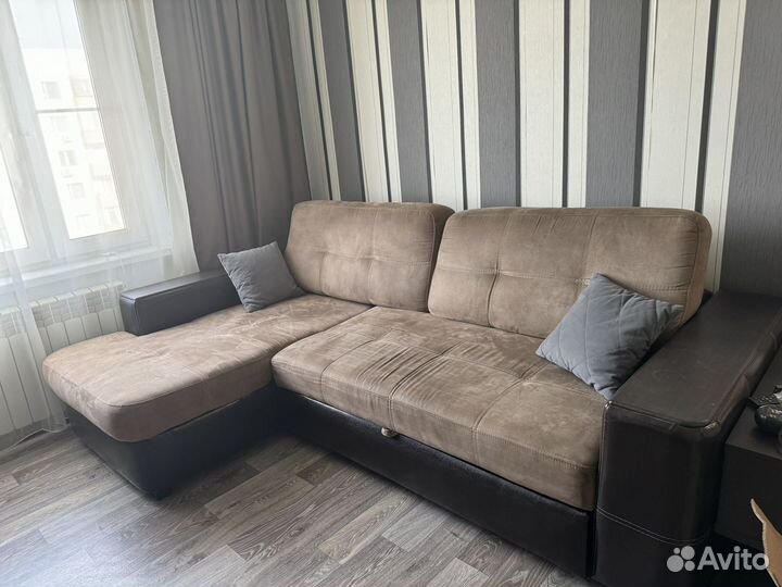 Угловой диван