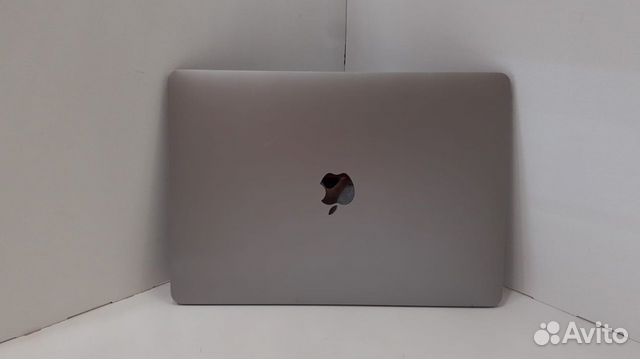 Ноутбук б/у MacBook Pro, A1706, C02VJ4kuhv2L, загр