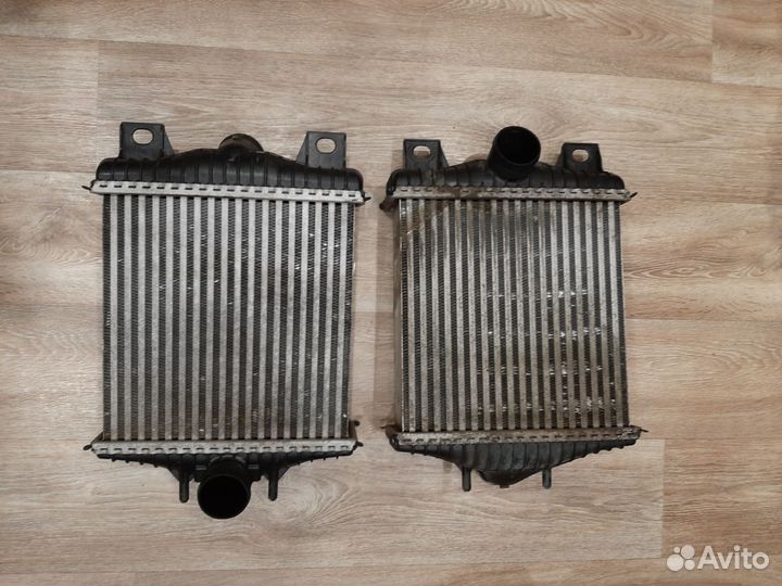 Радиатор интеркулера Range Rover 3.0; 4.4 Diesel