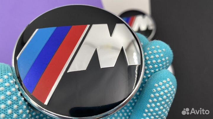 Колпачки заглушки на литые диски BMW M Performance