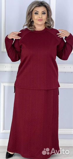 Костюм женский