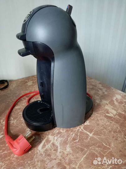 Капсульная кофемашина dolce gusto