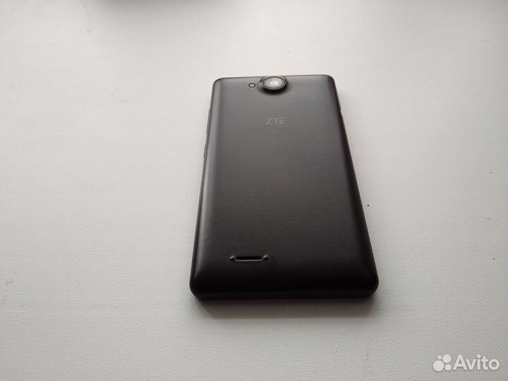 ZTE Blade GF3, 8 ГБ