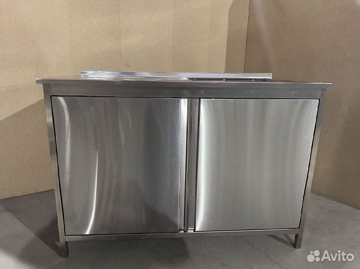 Cтол-тумба с мойкой из нержавейки