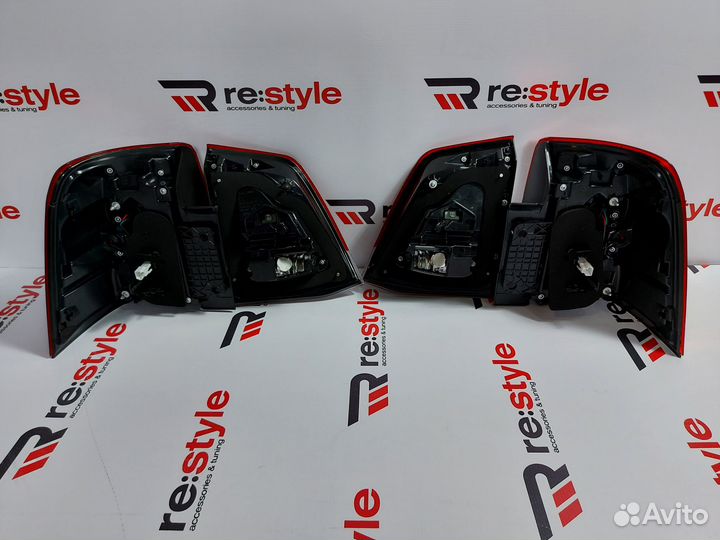 Стопы Toyota Land Cruiser 200 2м 12-15г Красные